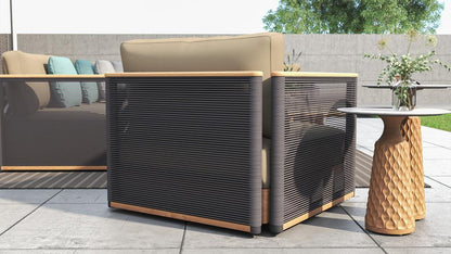 Tora Single Seater - Ambiance Image~~